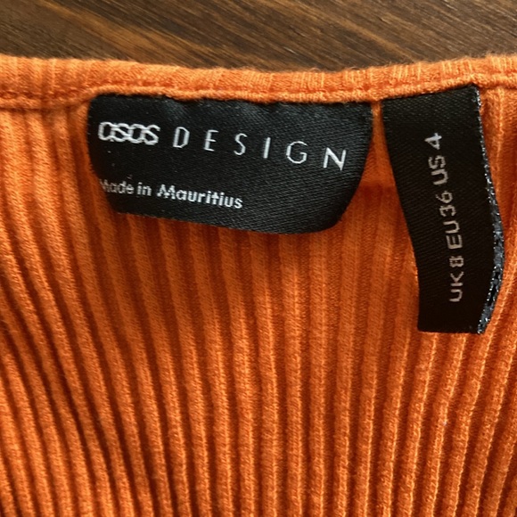 Cropped tank by ASOS design in orange US size 4 - Picture 4 of 4